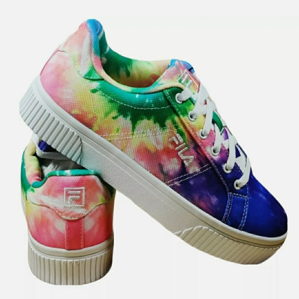 FILA Women's Exotic Tye Die Lace Up Thick Bottom B